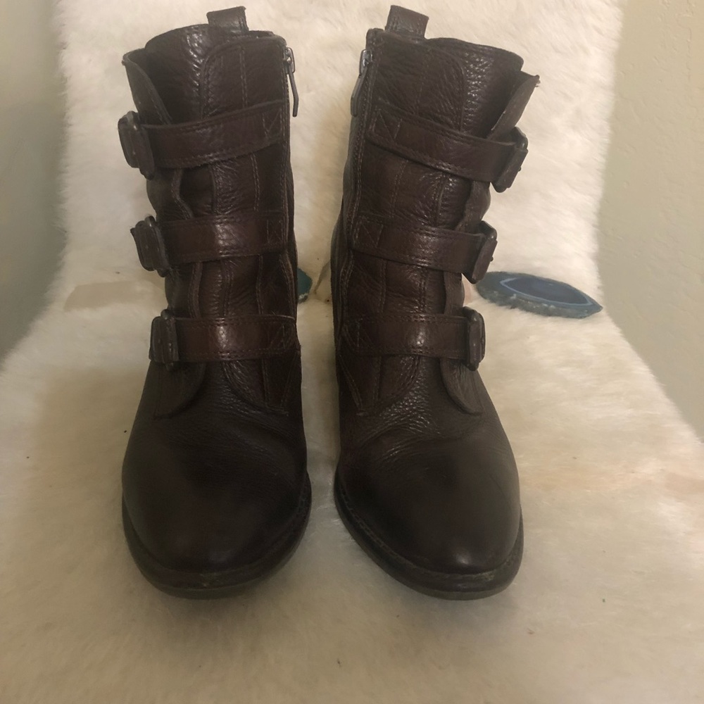Vince Camuto boots 36 (1270)
